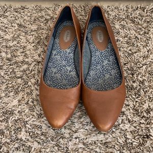 Dr. Scholls Really Flat in Camel [6]